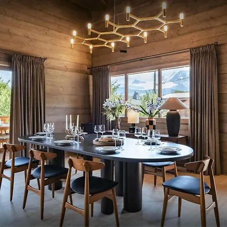 Galata - Ovo Network Chalet